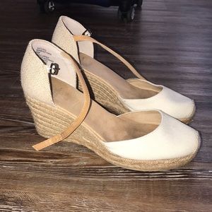 Summery Wedges